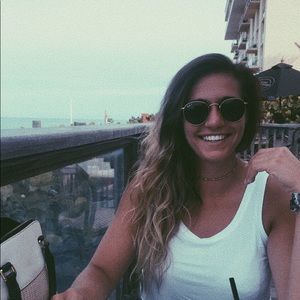 Meet your Posher, Kaitlyn